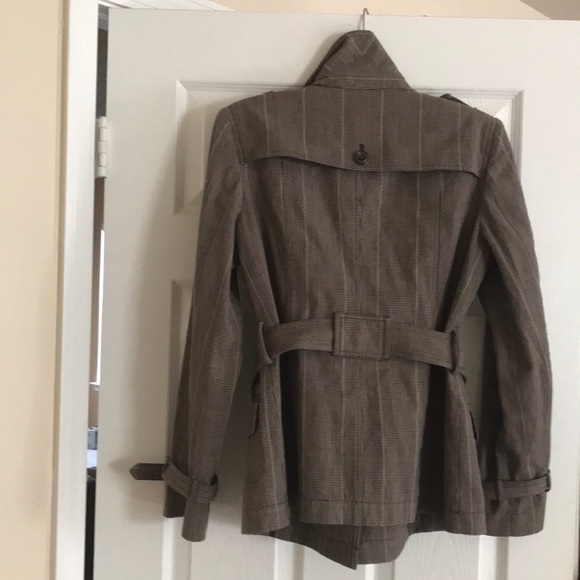 Jacket - Picture 3 of 3